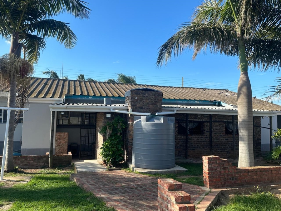 3 Bedroom Property for Sale in Bothasrus Eastern Cape